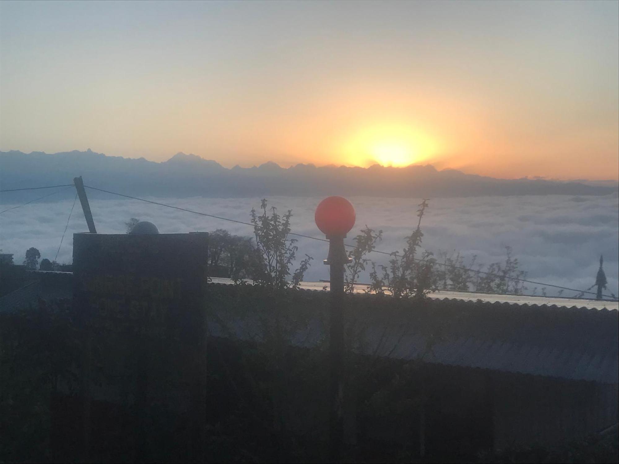 Sunrise Point Homestay Nagarkot Extérieur photo